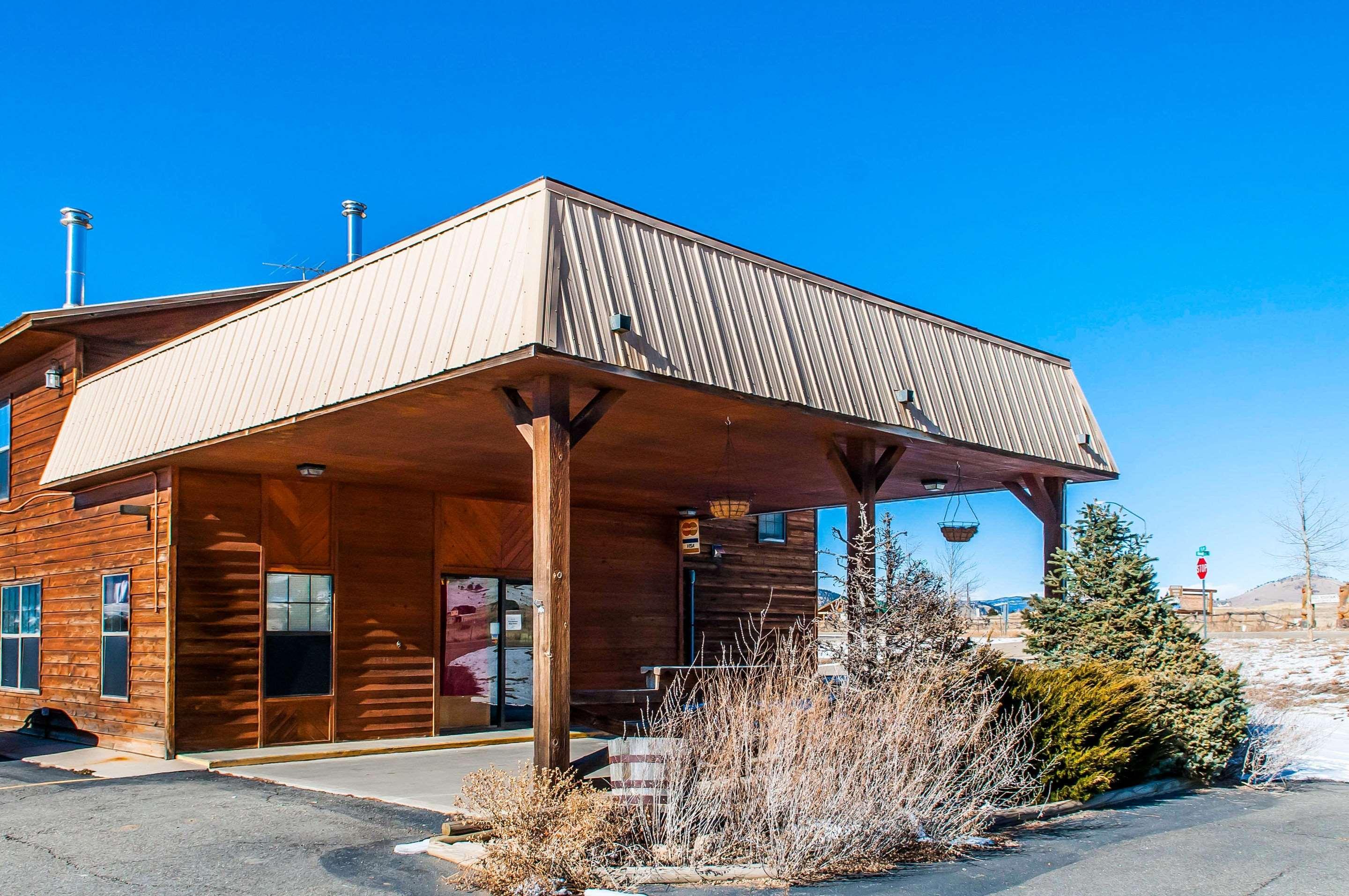 Econo Lodge Eagle Nest Luaran gambar